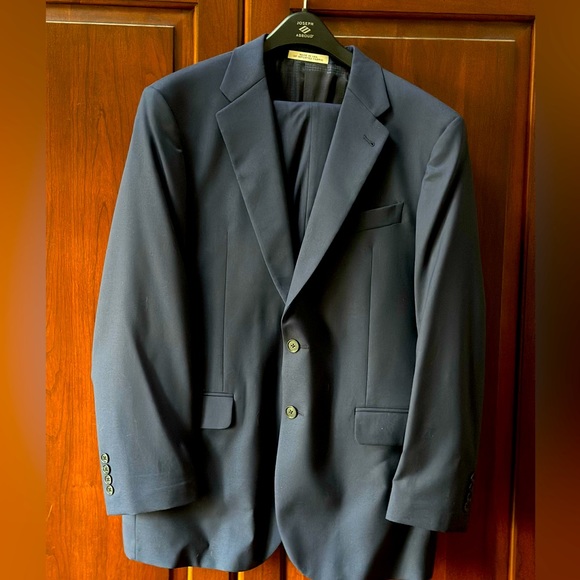 Joseph Abboud Other - Joseph Abboud Navy Suit